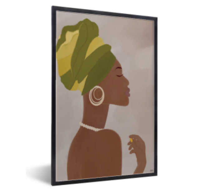 Poster Afrikaanse krachtige vrouw - zandkleuren - zwarte lijst