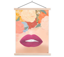 Afbeelding in Gallery-weergave laden, Poster lippen vrouw , bloemen, rozen- kleurrijk - schoolplaat / poster hanger

